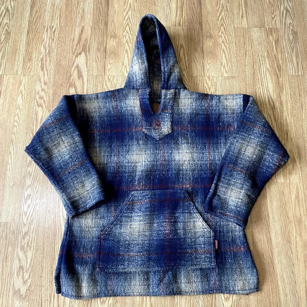 Legendary Whitetails Fleece Plaid Vintage Drug Rug Pullover Hoodie Blue